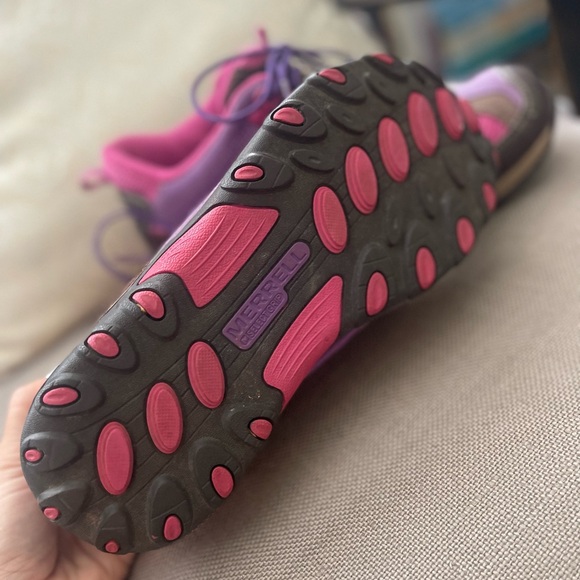 Merrell EUC Hiking shoes - Picture 7 of 9